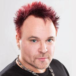Mik Scarlet