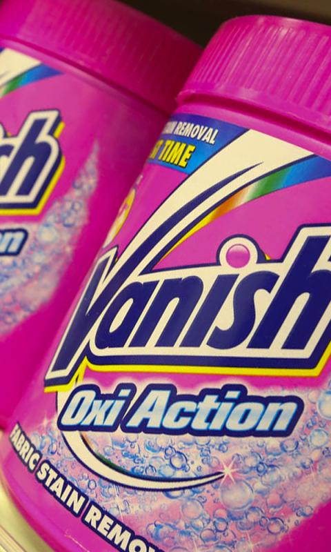 Varnish Oxi Action on supermarket shelf